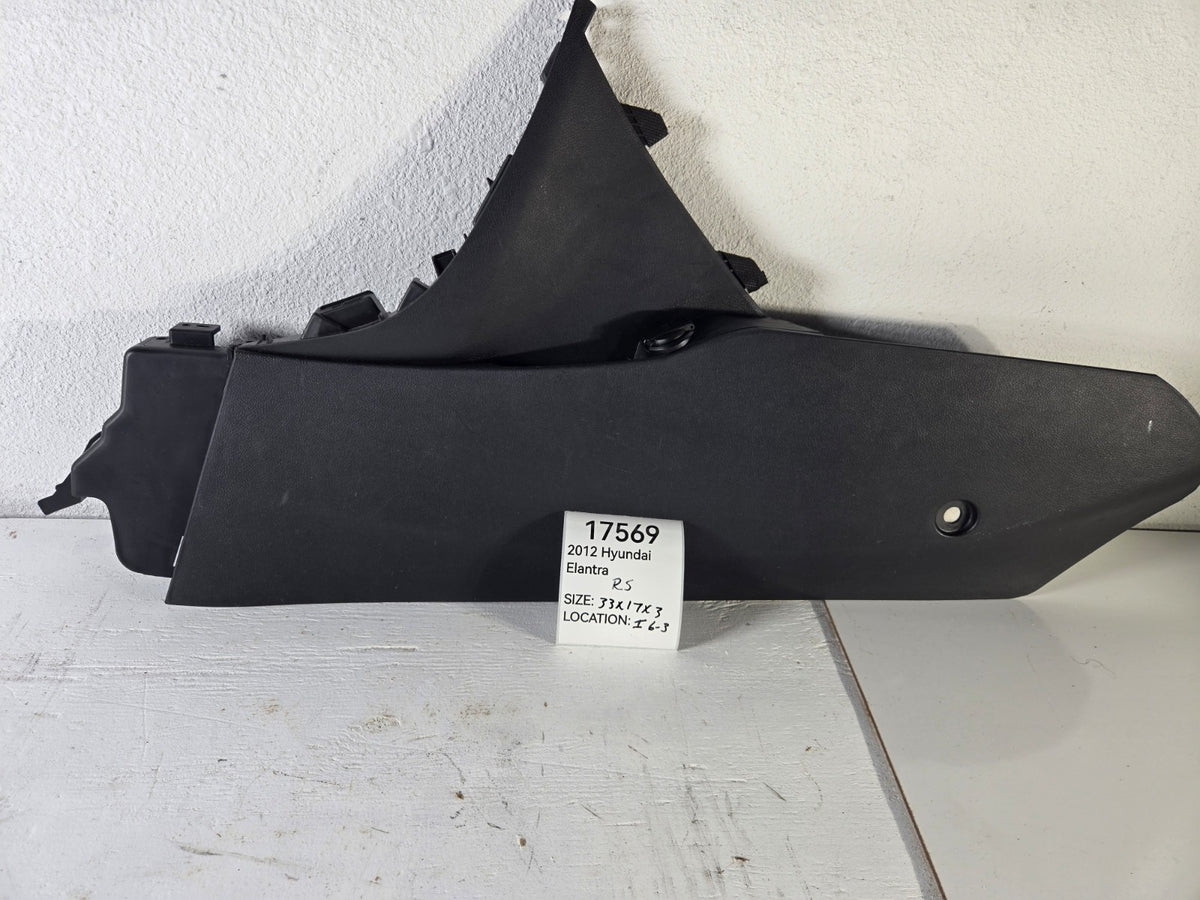2011 2013 Hyundai Elantra Right Passenger Side Center Console Side Trim Panel OE
