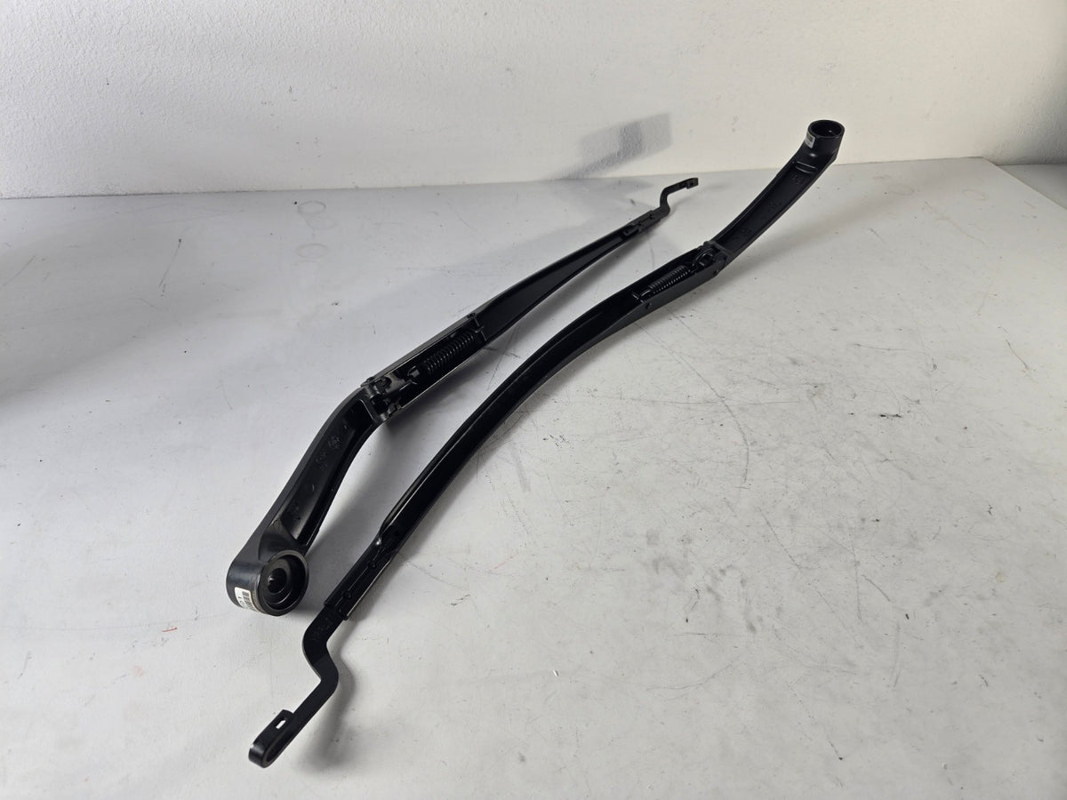 2015 2021 Kia Sedona Left Driver Right Passenger Front Windshield Wiper Arm OEM