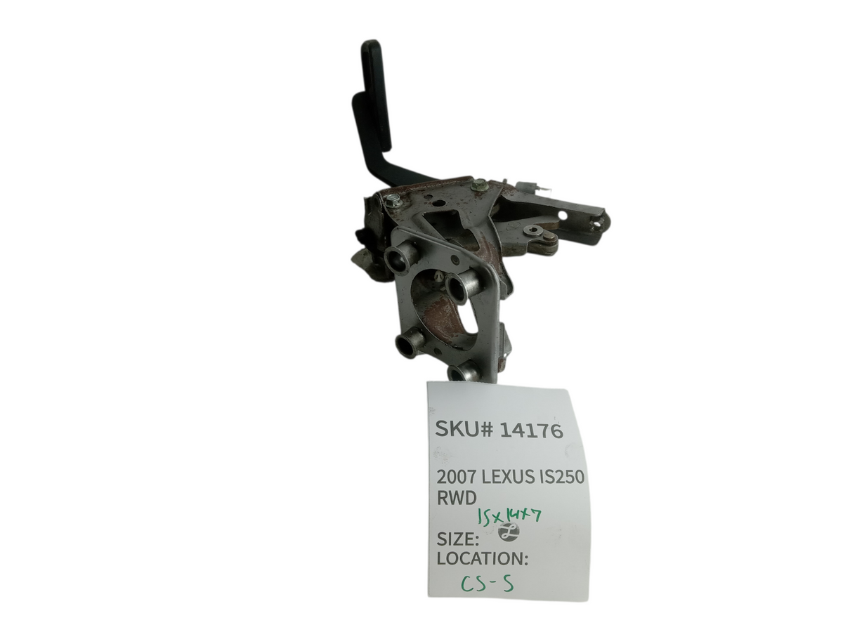 2007-2008 Lexus IS250 Stop Brake Pedal Bracket 47110-53270 OEM 14176