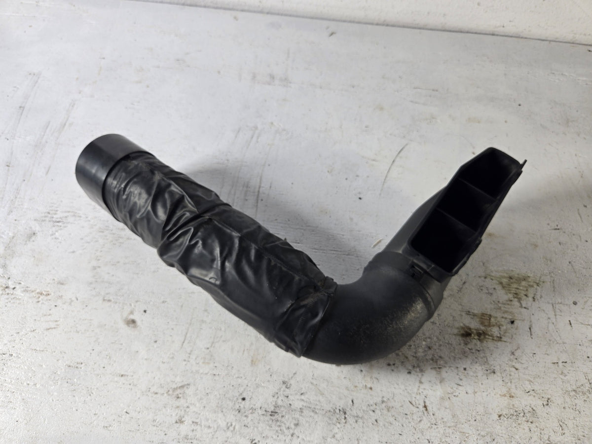 2011 2013 Hyundai Elantra 1.8L Air Intake Air Cleaner Duct Tube OEM 282103X000