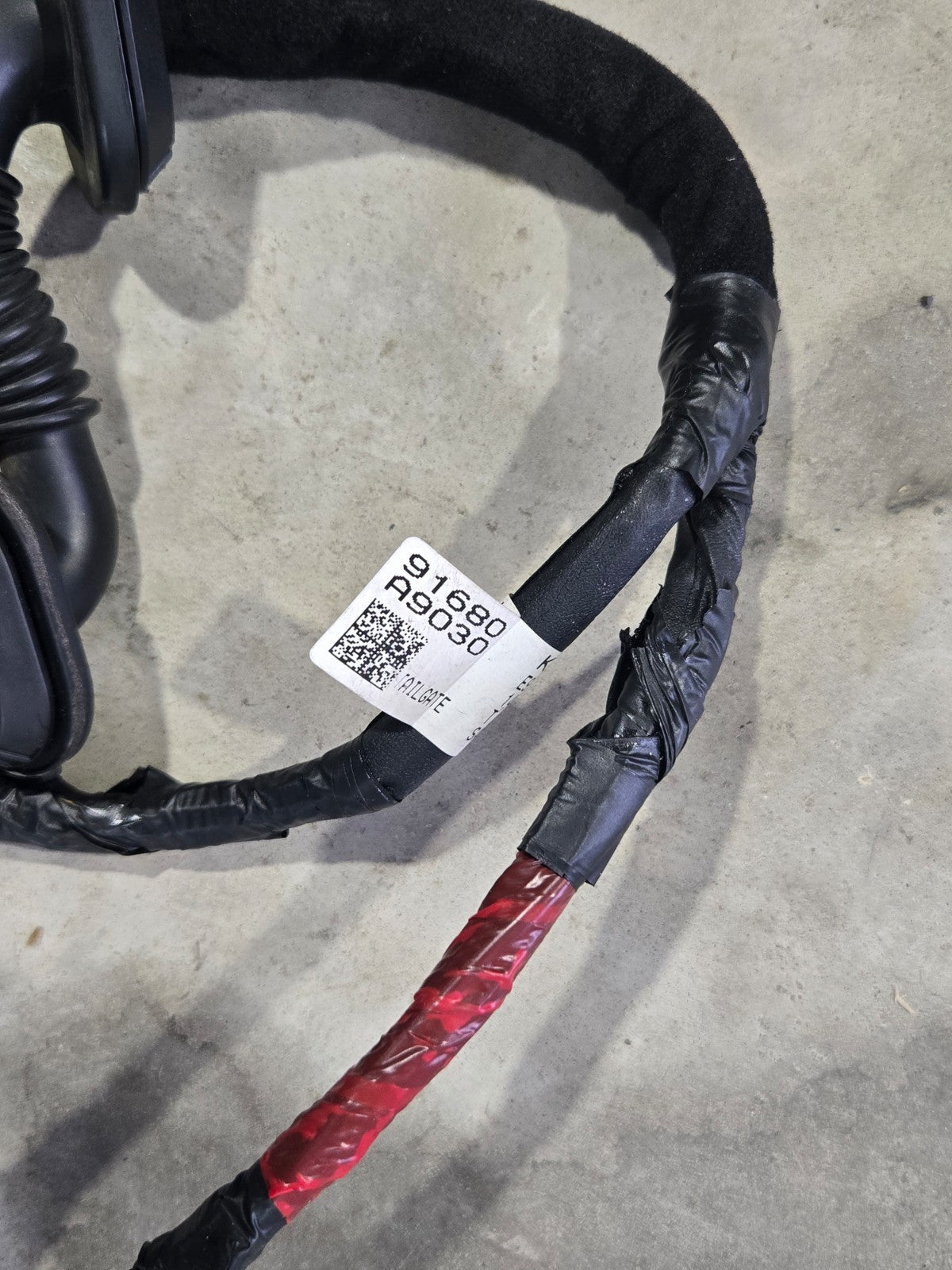 2015 2018 Kia Sedona Rear Tail Gate Lift Gate Wire Wiring Harness OEM 91680A9030