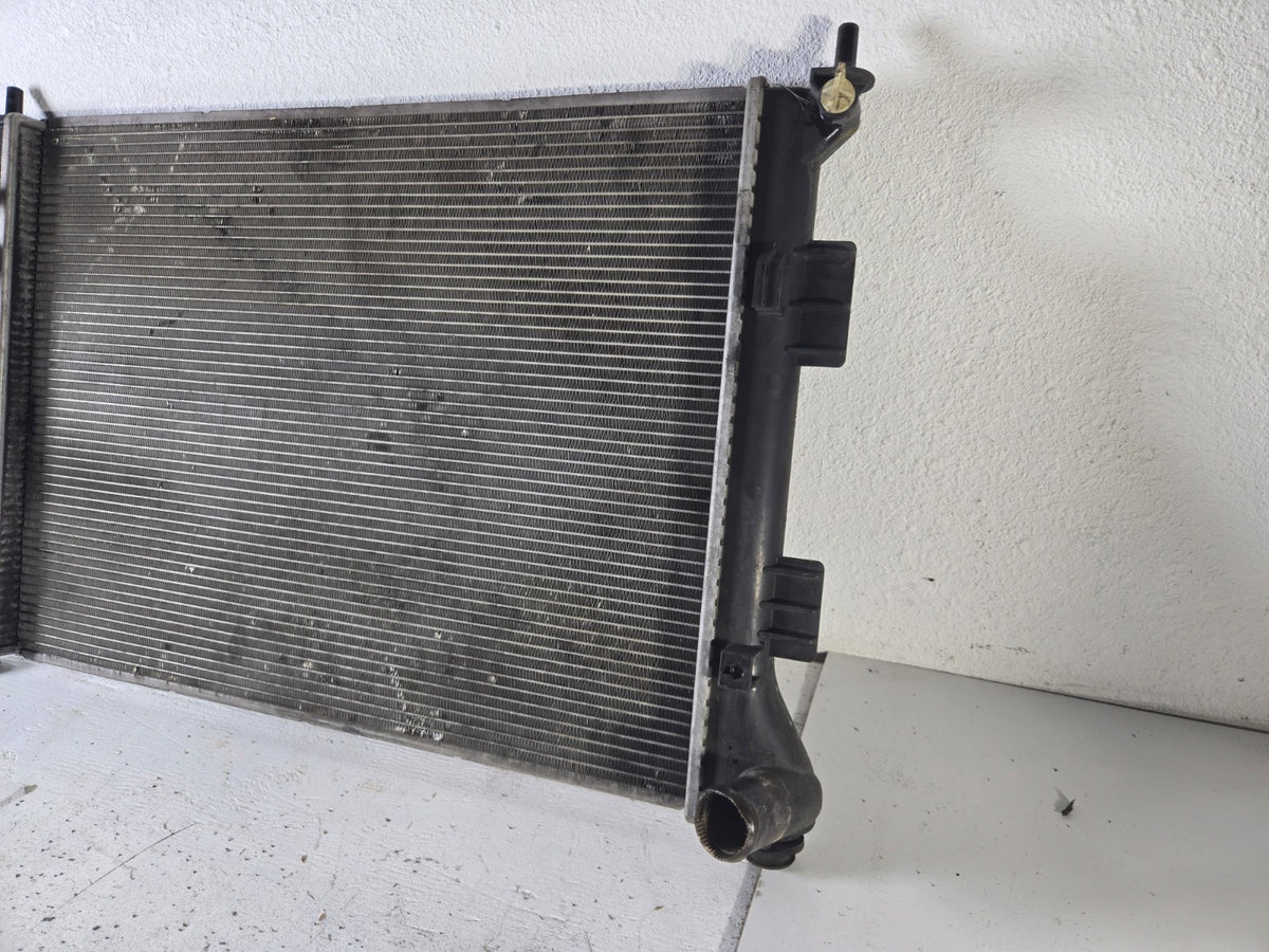 2011 2012 2013 Hyundai Elantra Radiator Core Assembly OEM 253103X101