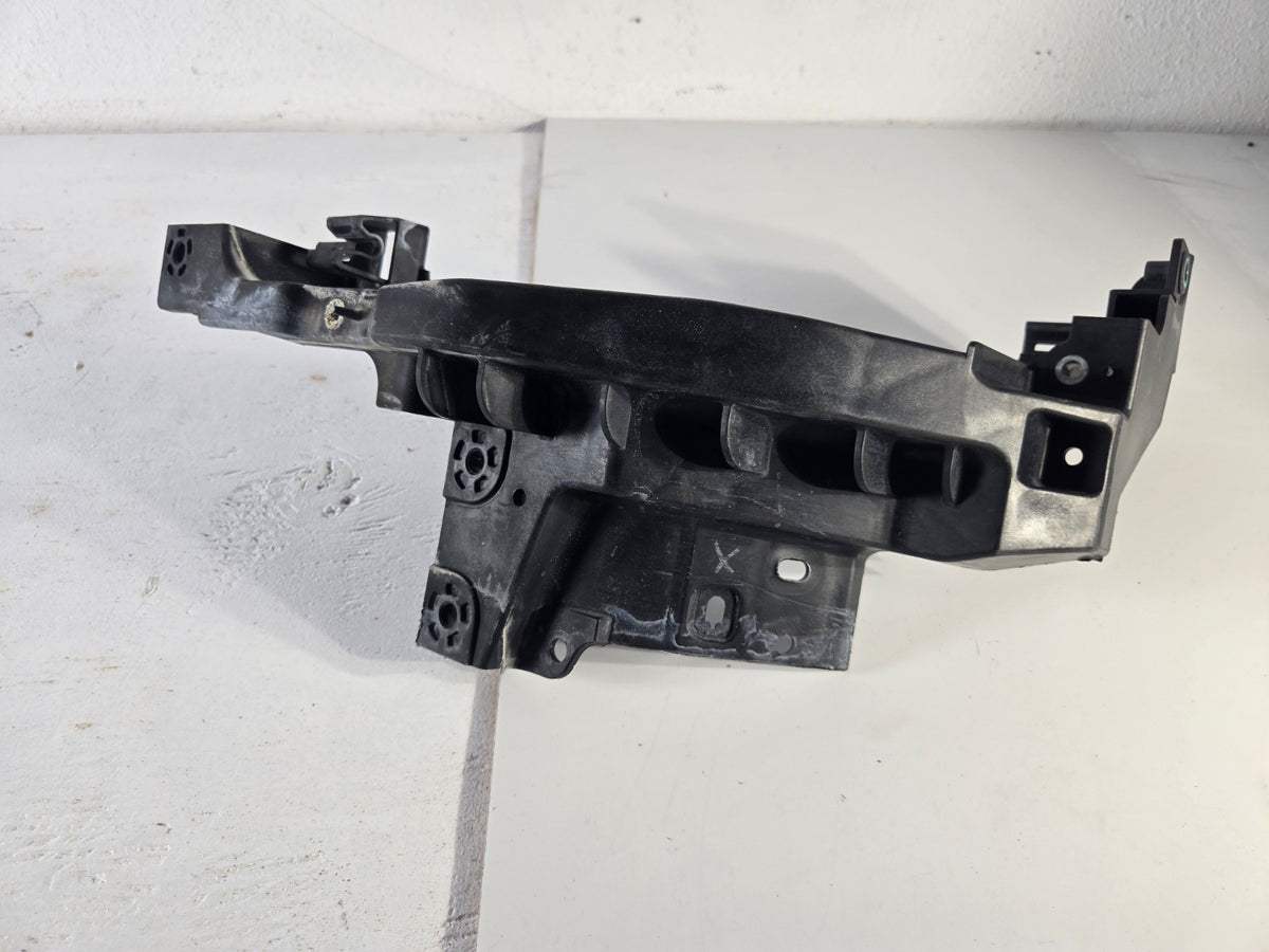 2011 2013 Hyundai Elantra Sedan Radiator Core Support Left Side Bracket OEM