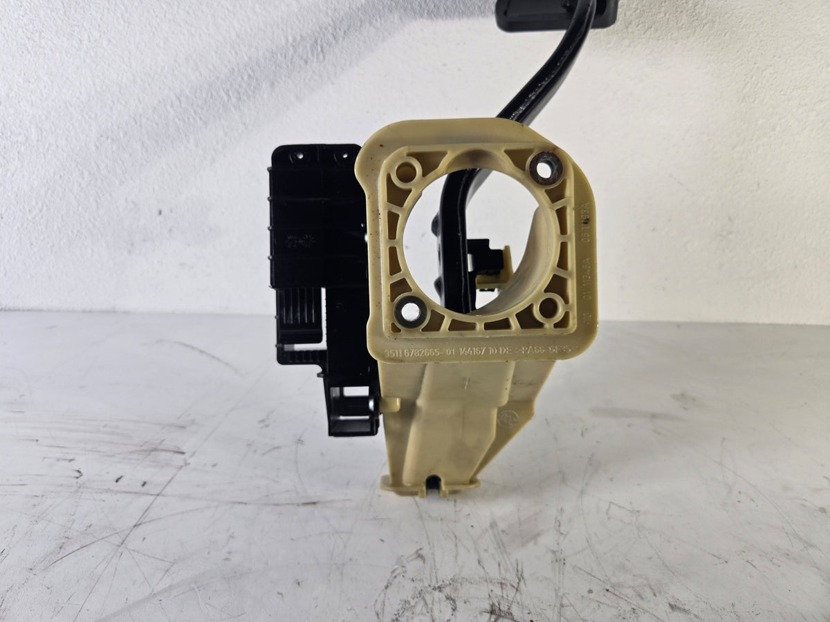 2010 2016 BMW 535i 550i M5 Foot Brake Stop Pedal With Bracket OEM 35006799891
