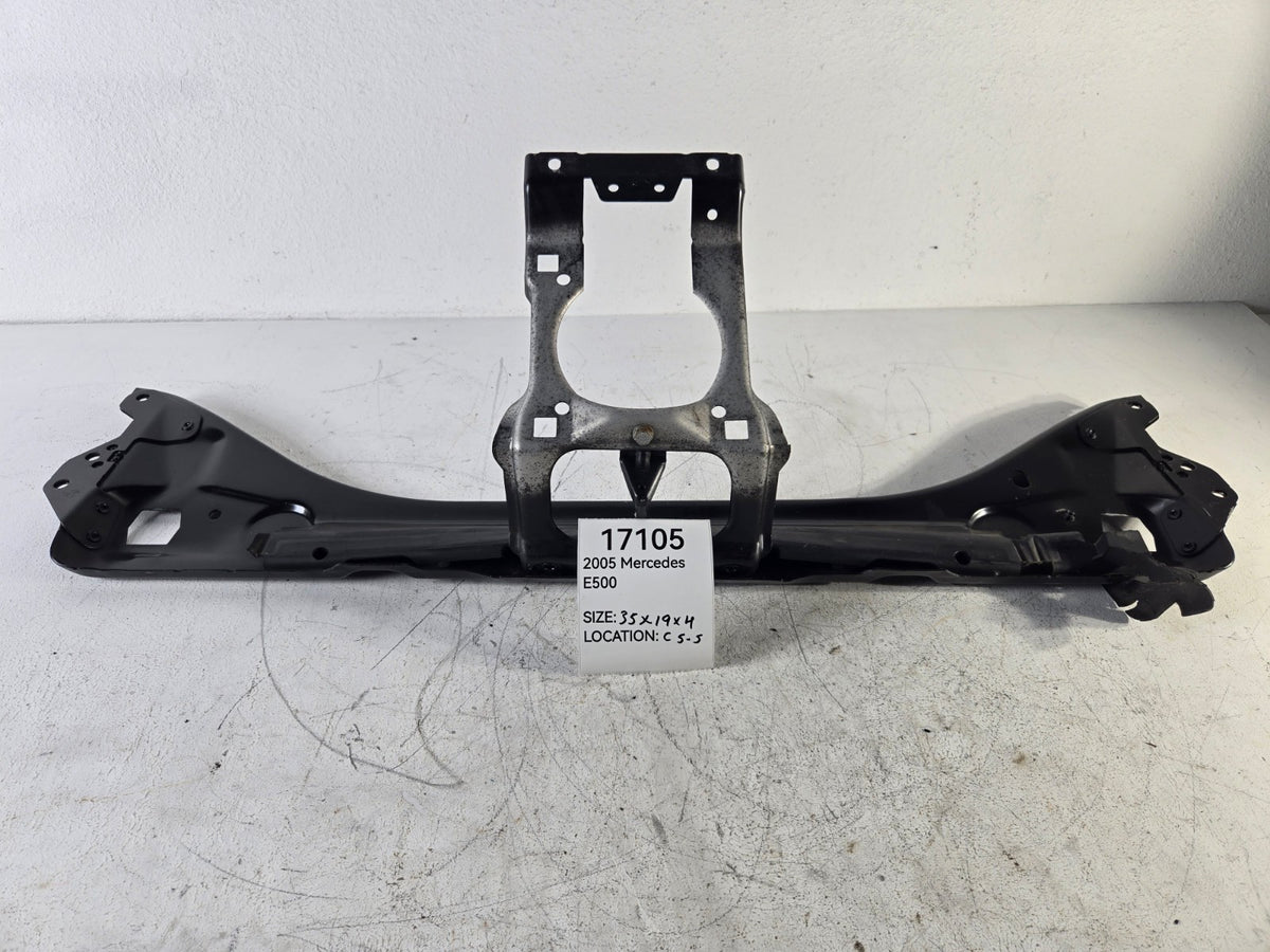 2003 2009 Mercedes Benz E500 Radiator Support Upper Tie Bar Hood Lock Bracket OE