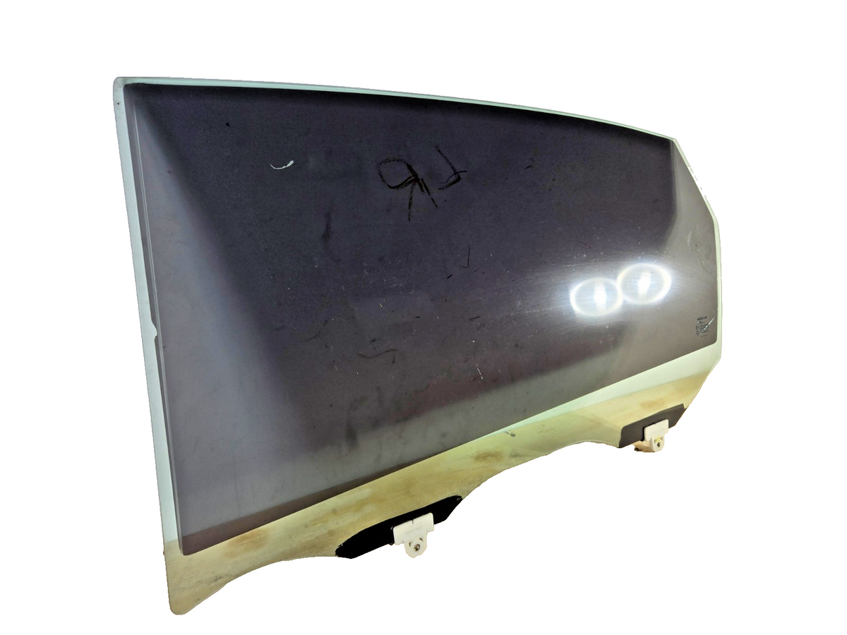 2015-2019 Nissan Sentra Left Rear Door Window Glass 82301-3SG0A OEM 15388