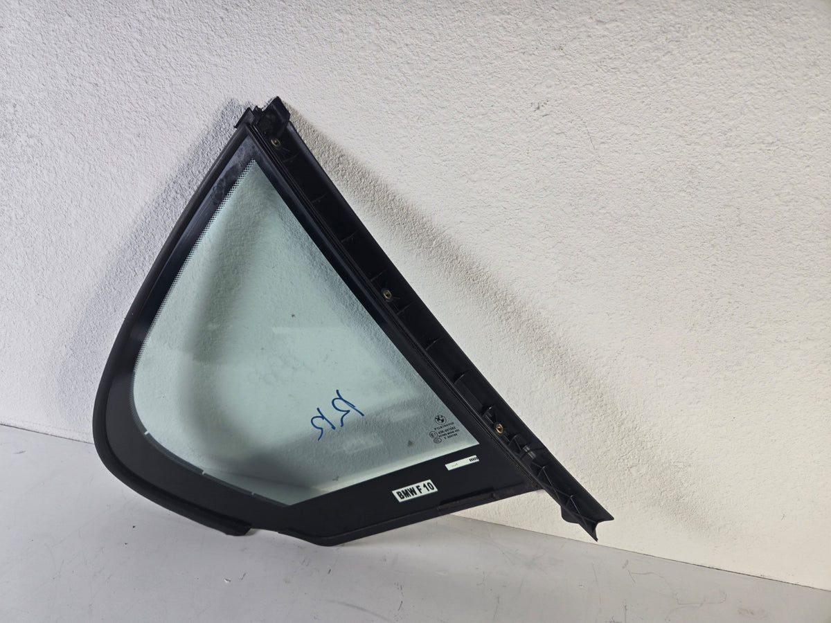 2010 2016 BMW 528i Right Passenger Rear Door Vent Quarter Glass Window OEM