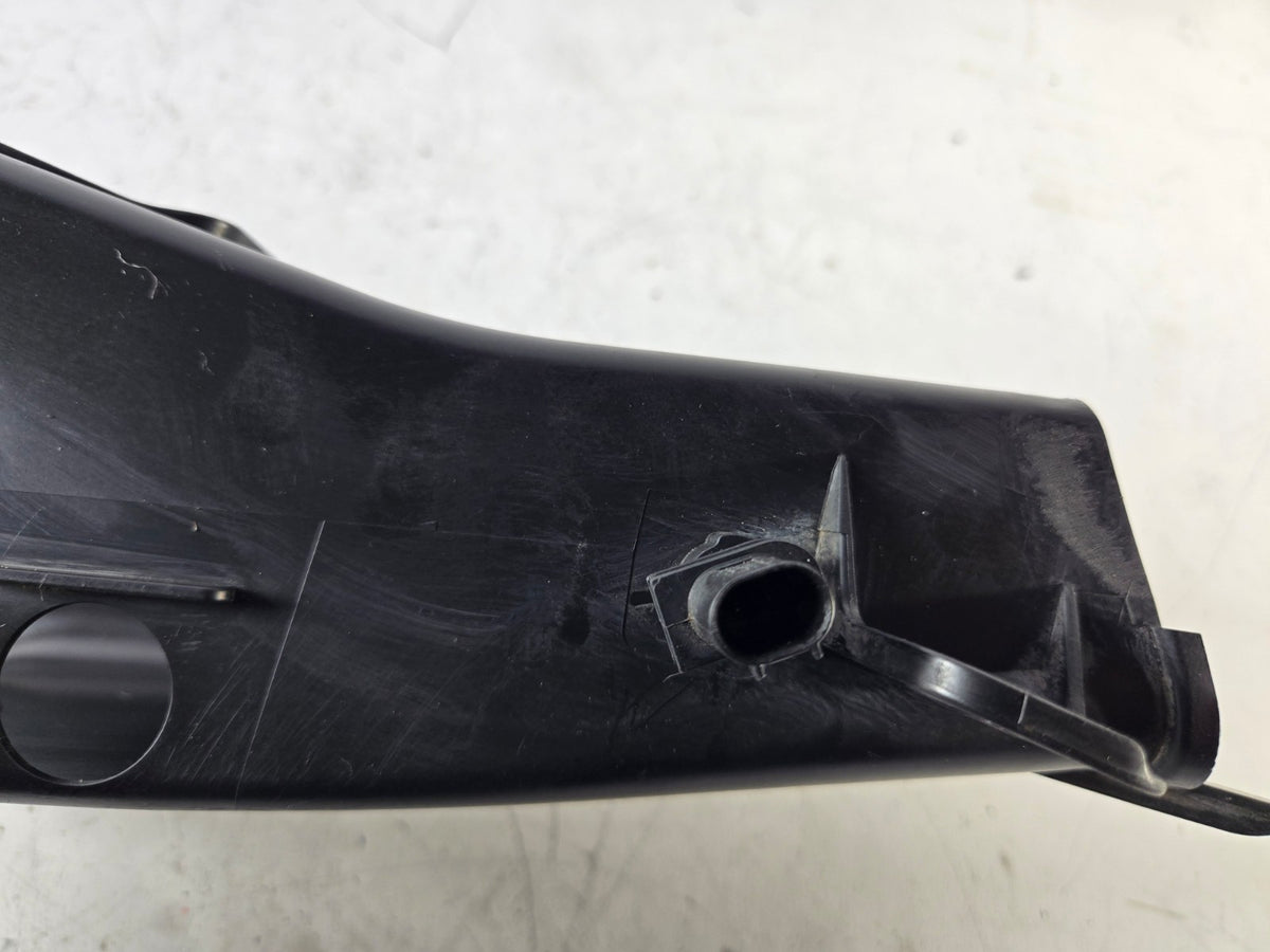 2010 2017 BMW 528i 535d 550i Right Passenger Radiator Air Duct Vent Channel OEM