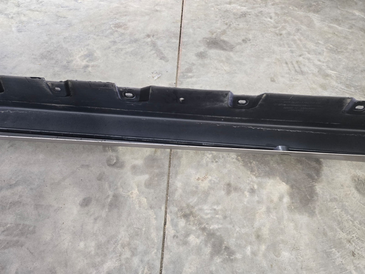 2010 2016 BMW 528i 535d 550i Left Driver Side Skirt Rocker Panel Trim OEM x