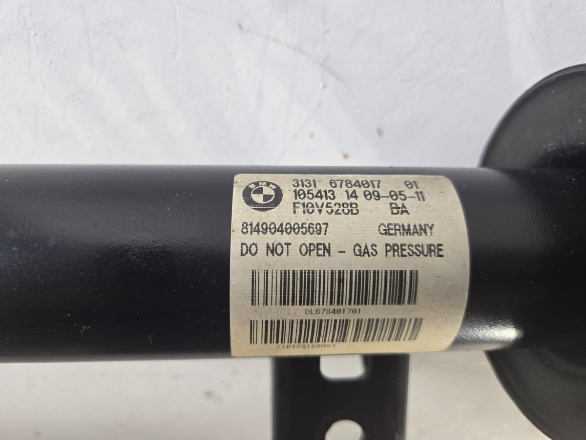 2010 2013 BMW 550i 4.4L RWD Left Driver Front Shock Absorber Strut Coil Spring