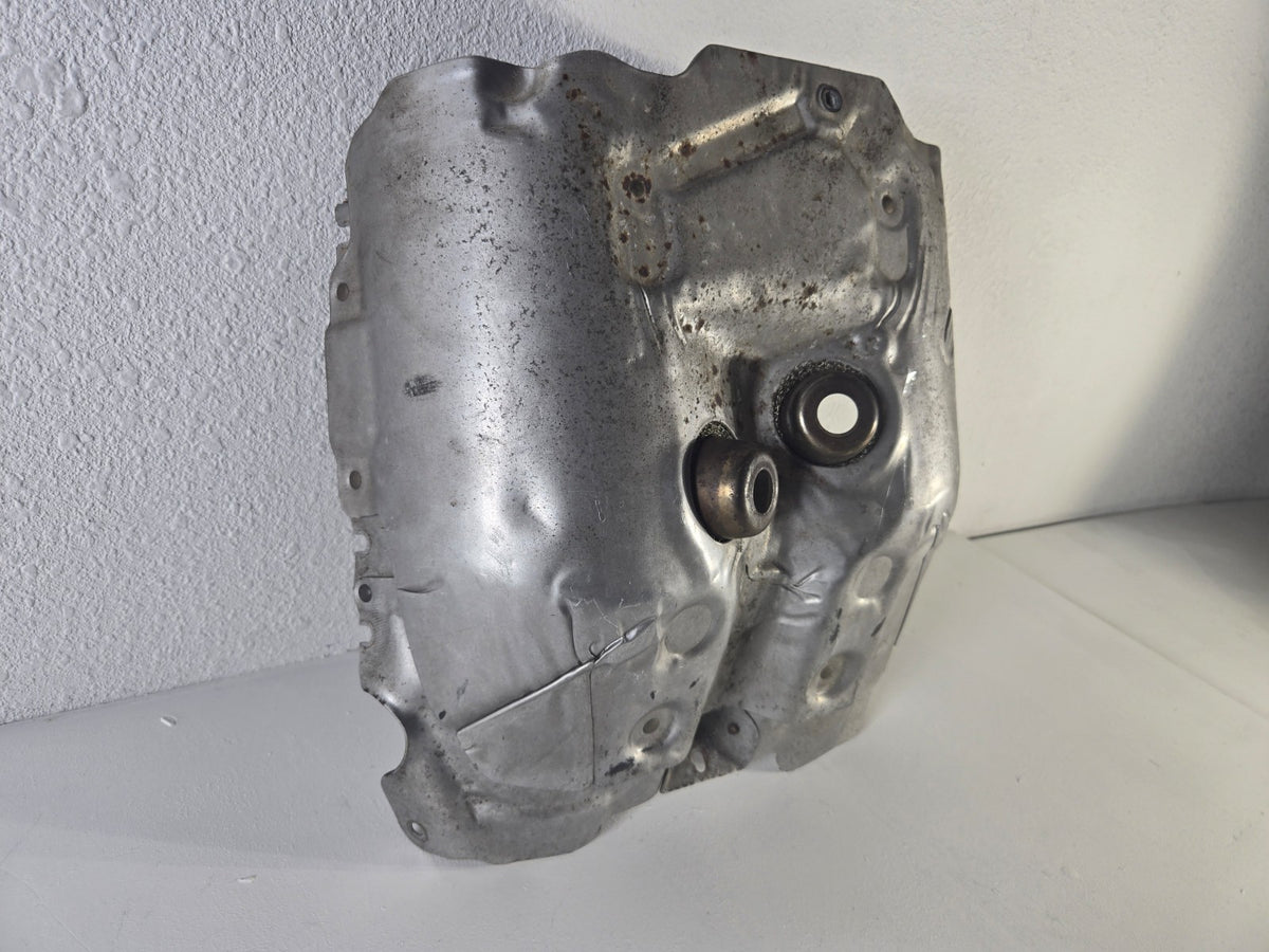 2010 2013 BMW 5 Series 550i 4.4L Engine Upper Turbocharge Mount Heat Shield OEM