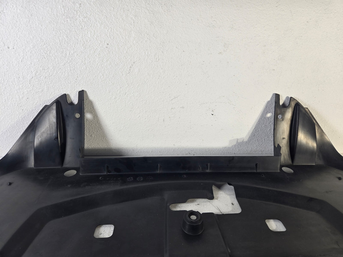 2004 Lincoln Town Car Radiator Core Support Upper Top Access Baffle Cover OEM