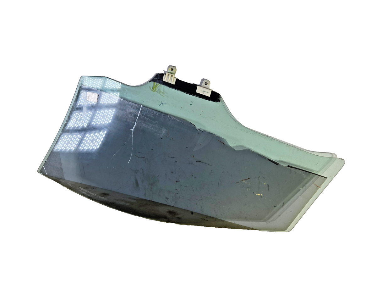 2015-2019 Nissan Sentra Right Front Door Window Glass 80300-9AM0A OEM 15389