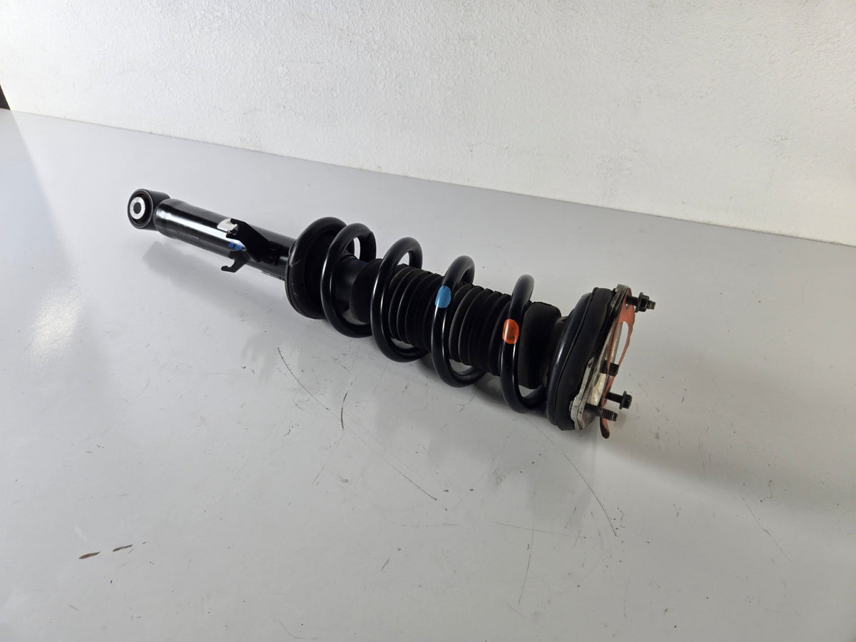 2008 2016 Infiniti RWD EX35 QX50 Right Passenger Front Shock Absorber Strut OEM