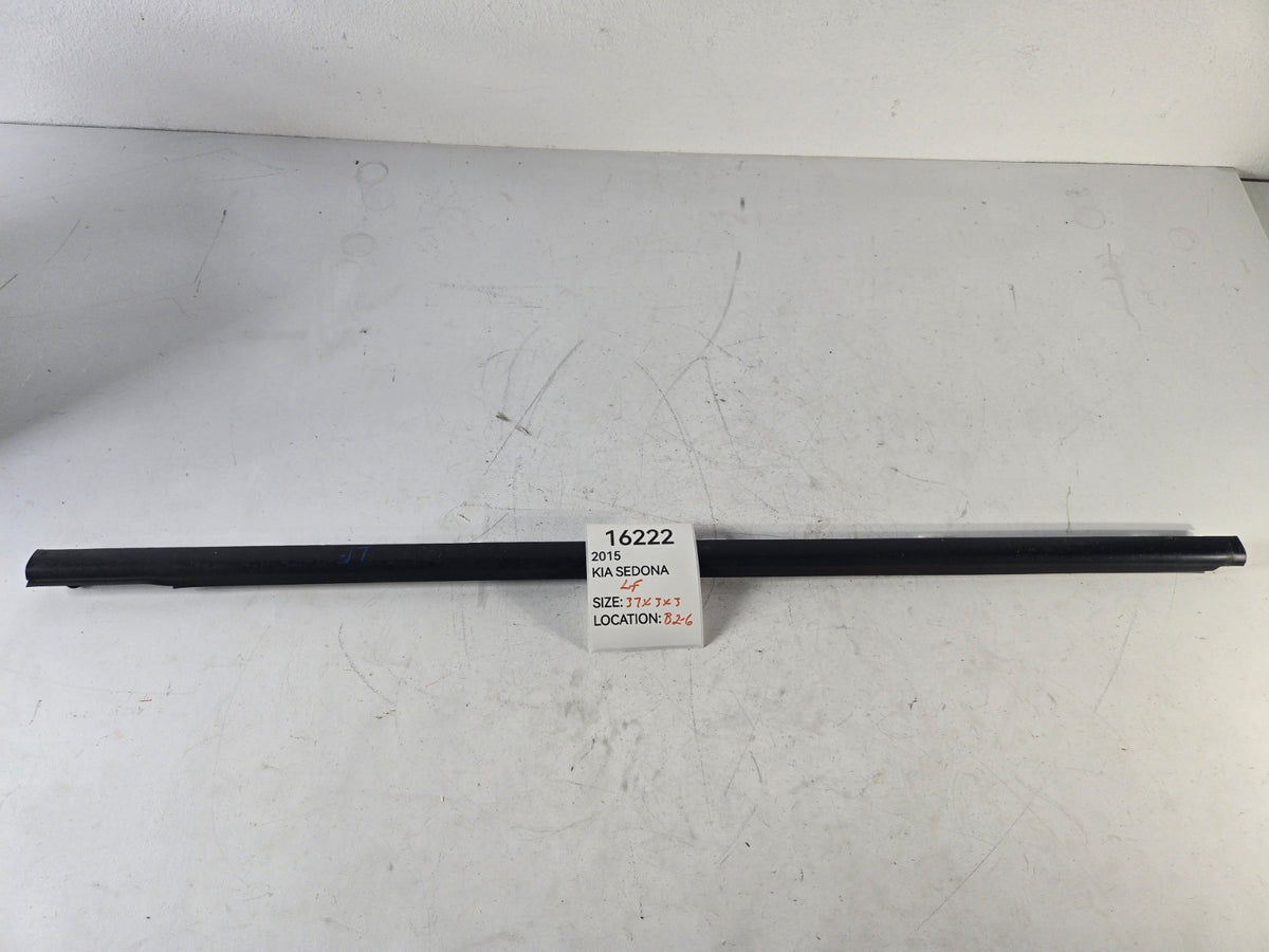 2015 2021 Kia Sedona Left Driver Front Door Weather Strip Outer Trim Molding