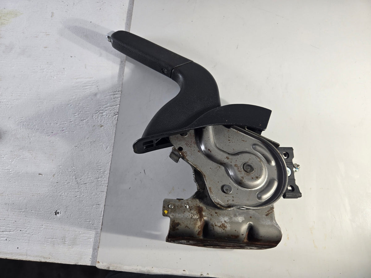 2011 2012 2013 Hyundai Elantra Parking Brake Lever Assembly OEM 597103X600RY