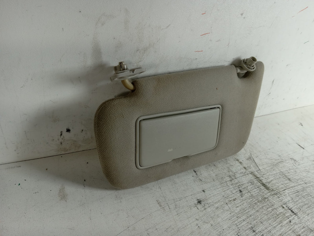 2013-2019 Nissan Sentra Left Front Sun Visor Sunvisor LH 96401-3SG8A OEM 15227