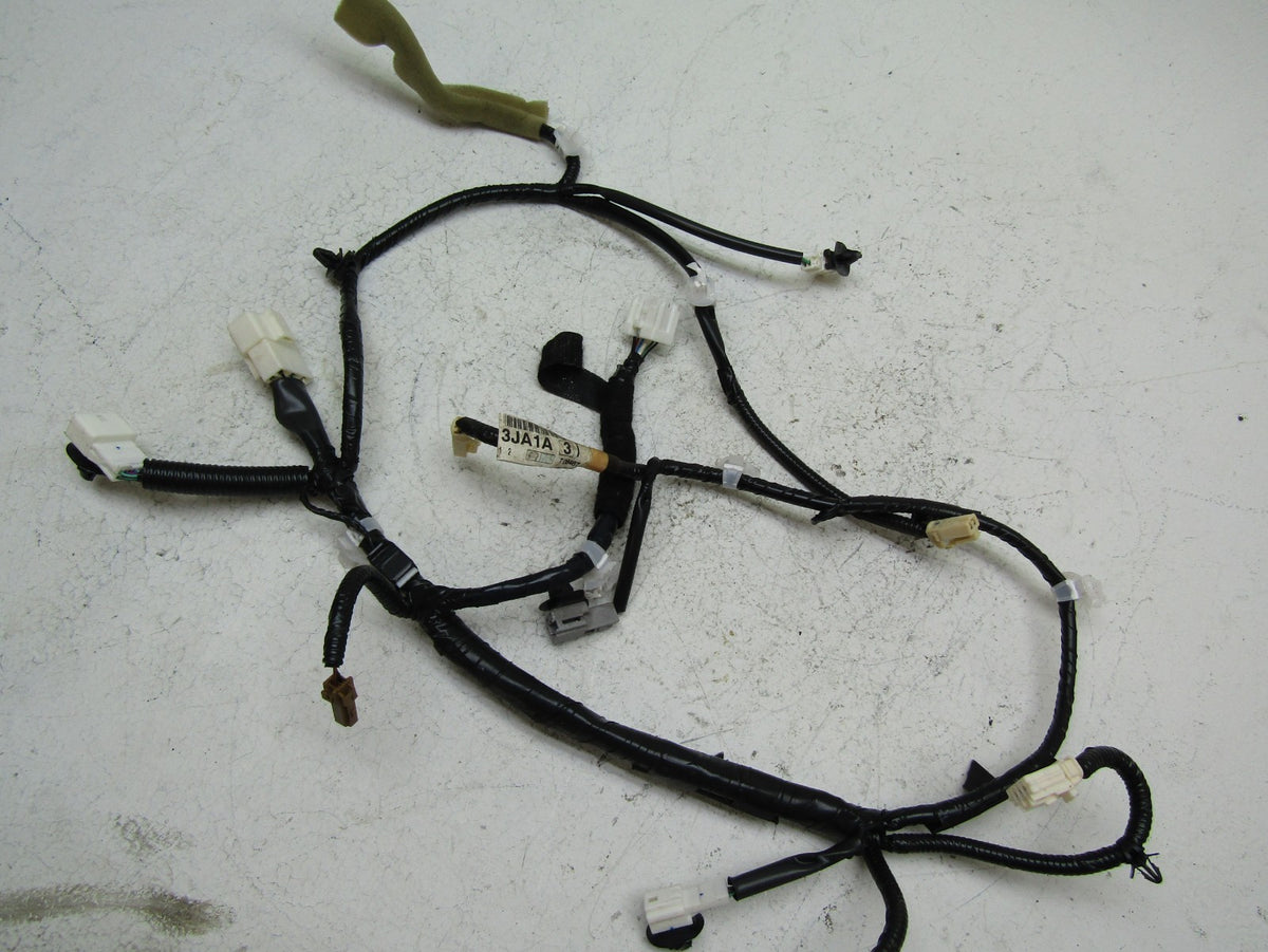 2015 Infiniti Qx60 rear back trunk wiper motor wire wiring harness 24071-3ja1a