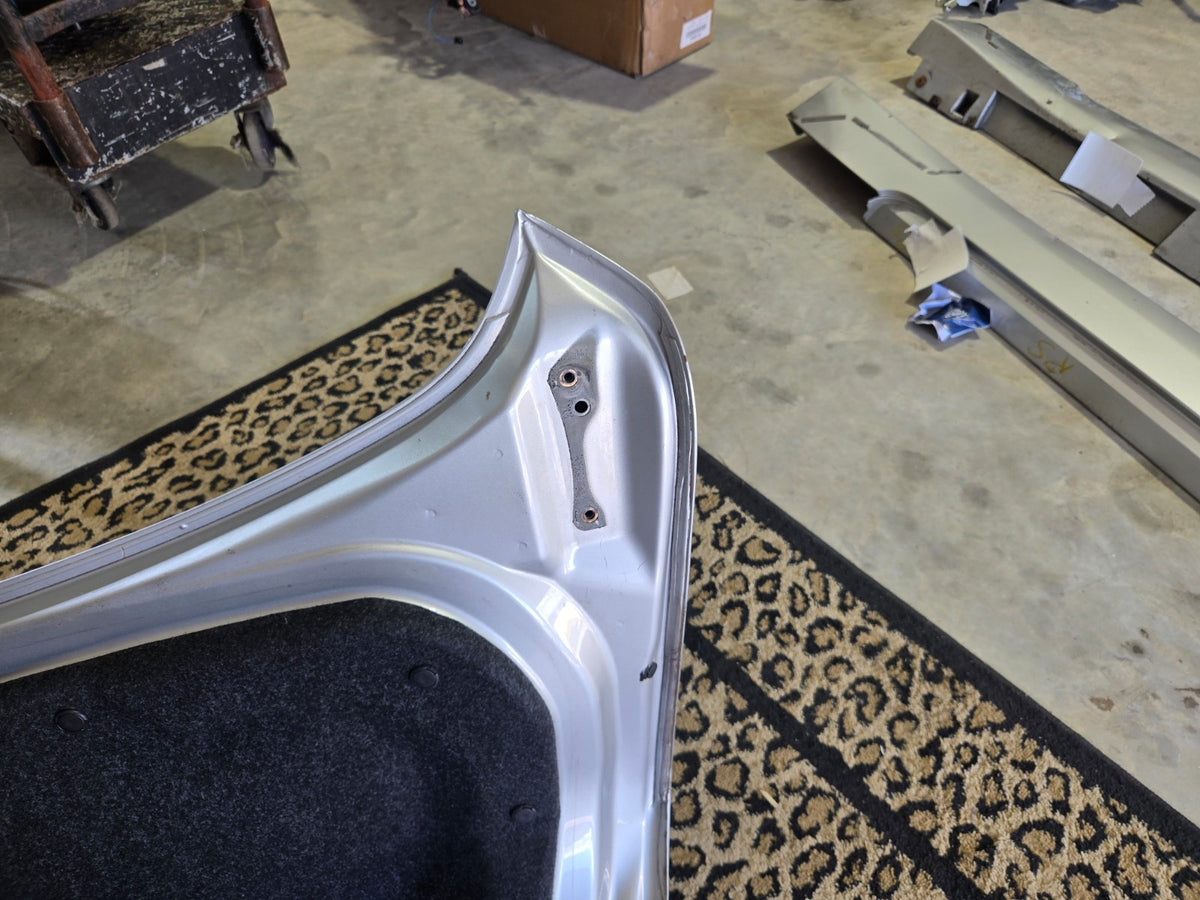 2014 2017 Infiniti Q50s Hybrid AWD Rear Back Trunk Deck Lid Shell Panel OEM x