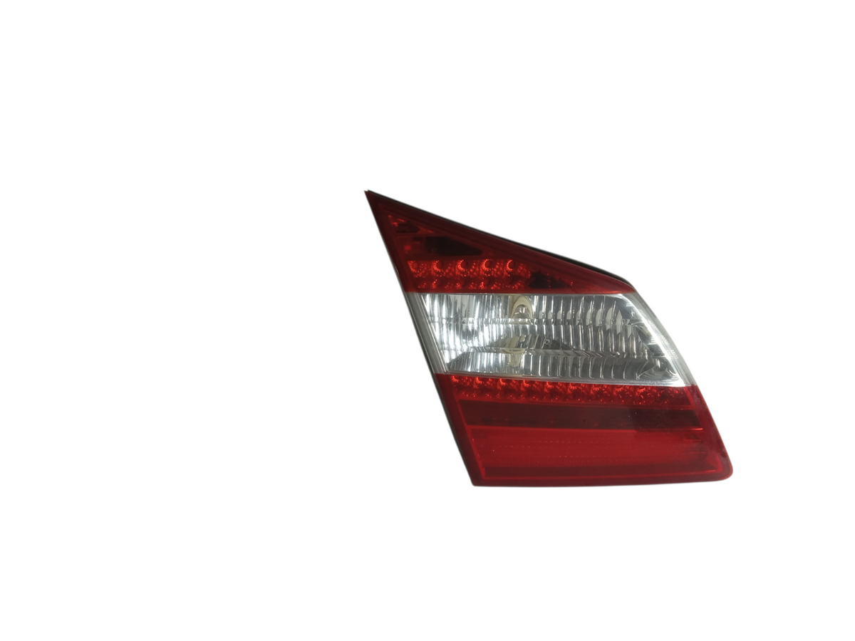 2012-2014 Hyundai Genesis Left Tail Light Trunk Mounted Light OEM 14322
