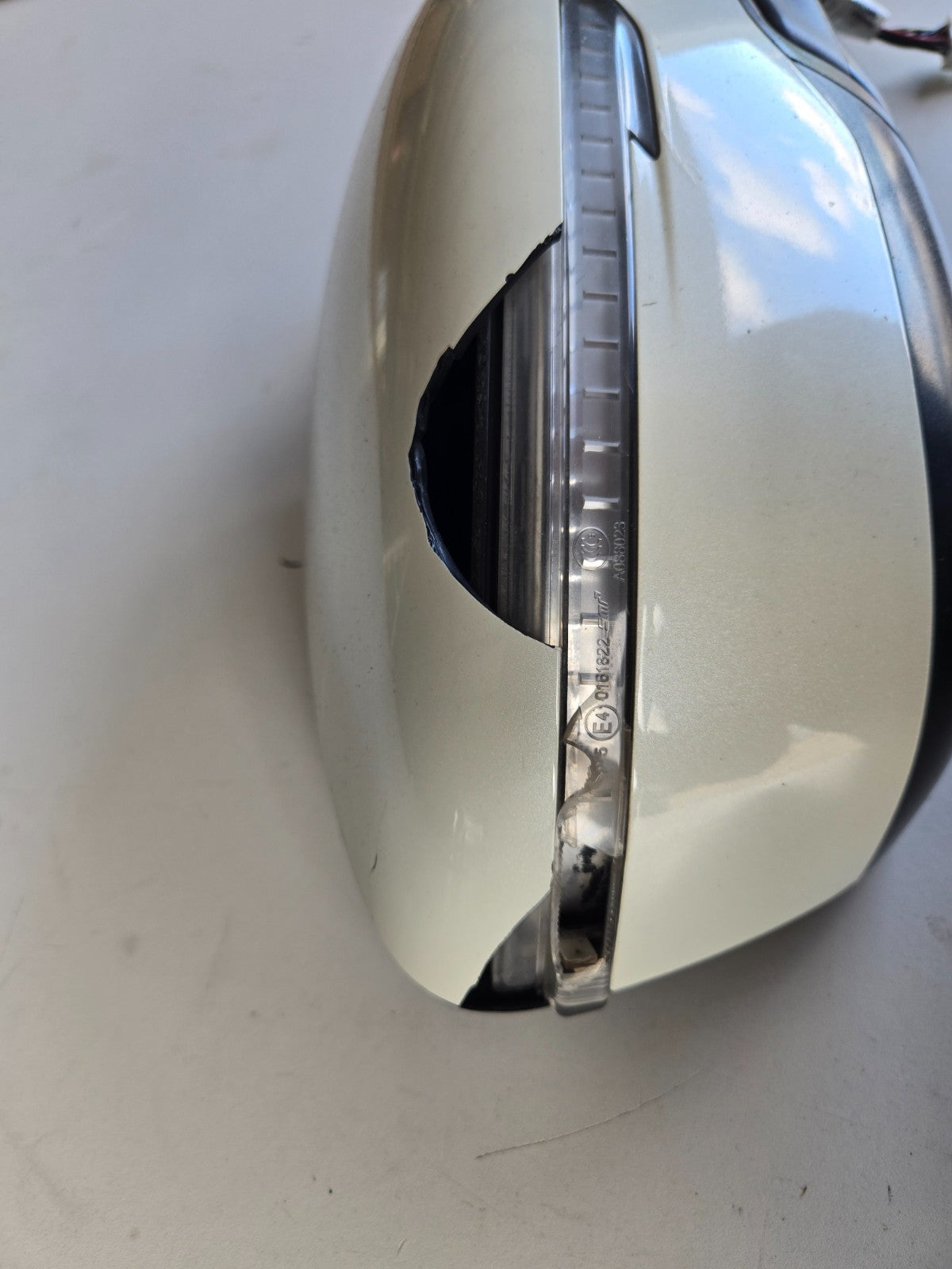 2014 2016 Nissan Rogue right passenger side door rear view mirror camera OEM