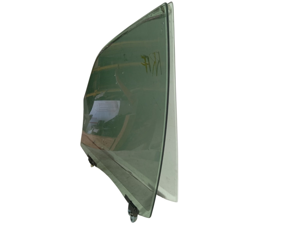 1999 2001 Lexus RX RX300 Right Passenger Front Door Window Glass OEM 6810148010