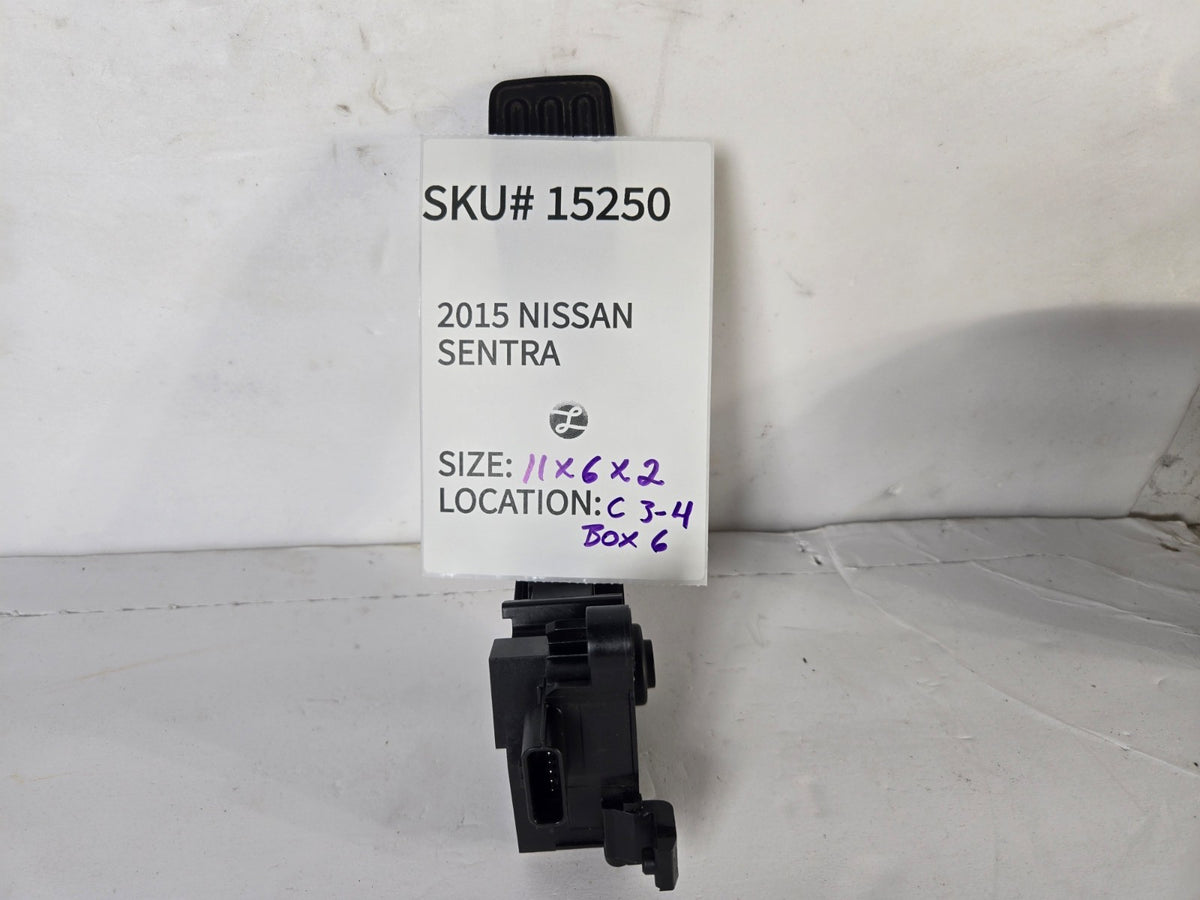 2014-2016 Nissan Sentra Gas Accelerator Pedal W Sensor 18002-3RA0B OEM 15250