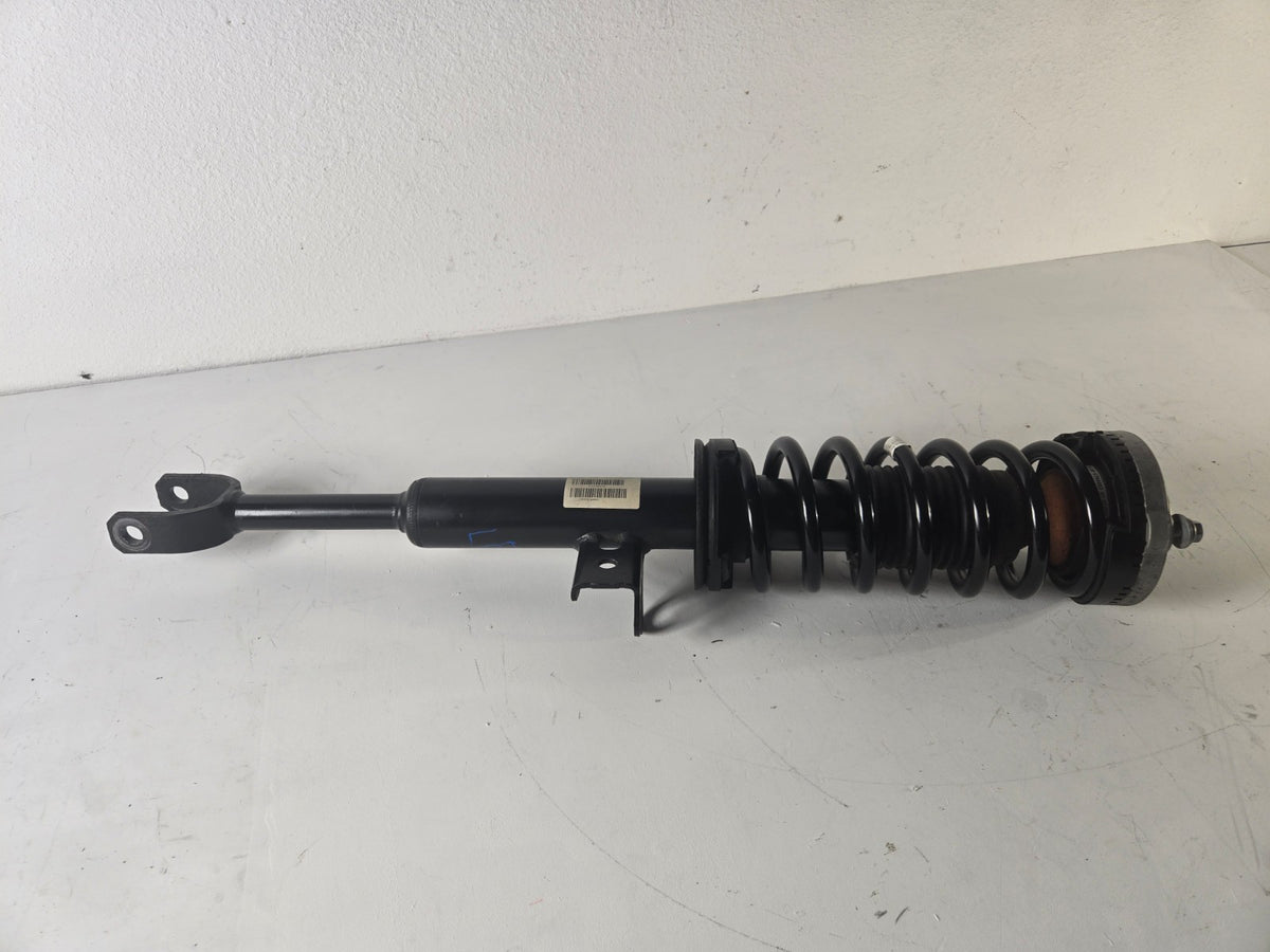 2010 2013 BMW 550i 4.4L RWD Left Driver Front Shock Absorber Strut Coil Spring