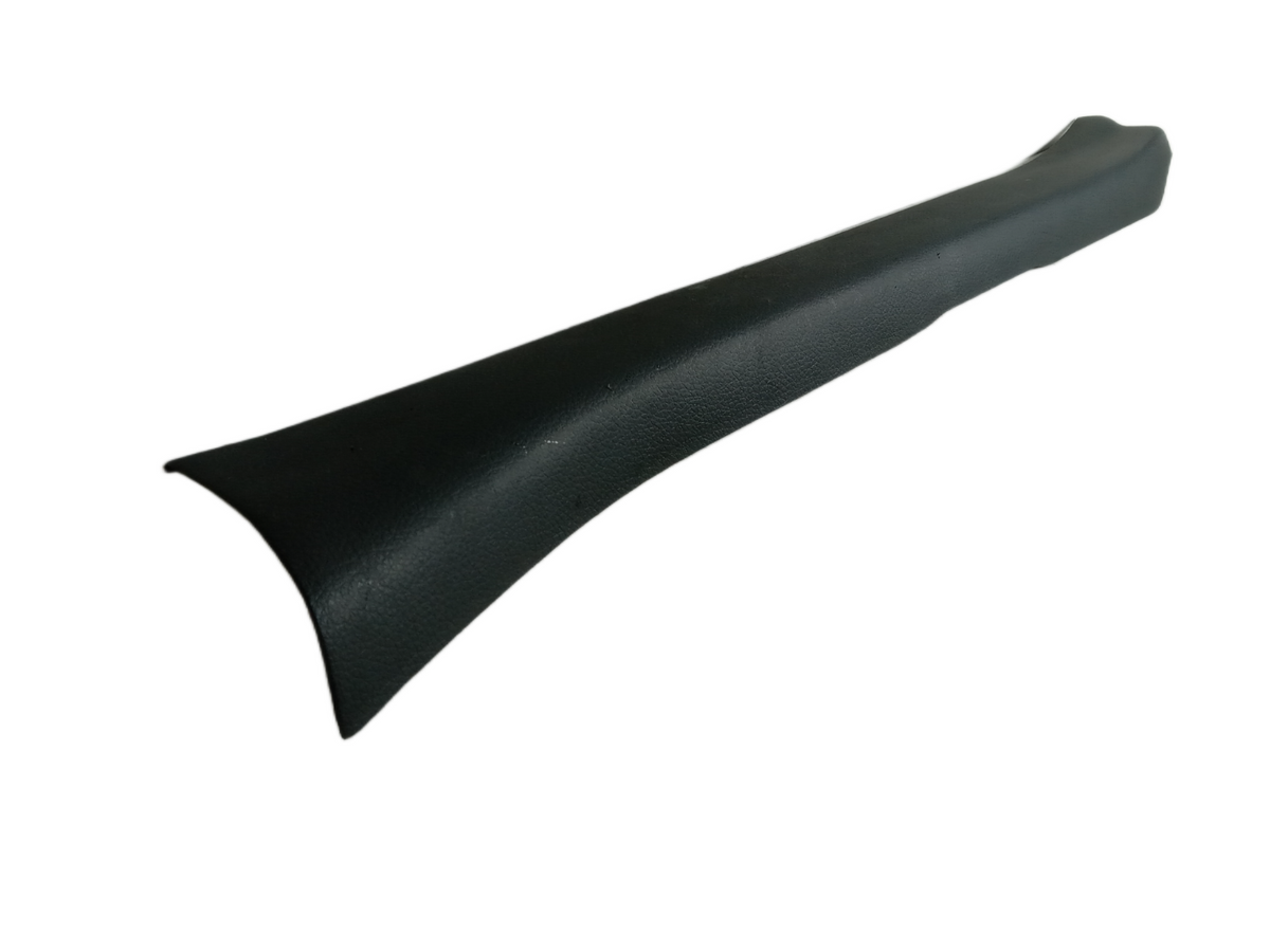 2013-2017 Nissan Sentra Right Front Door Sill Molding Trim 769B4-3SG0B OEM 15216