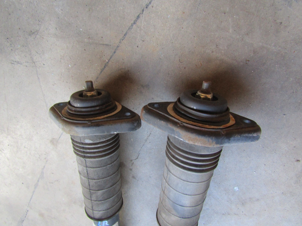 2013 2020 Infiniti Qx60 rear back suspension shock absorber left right set OEM