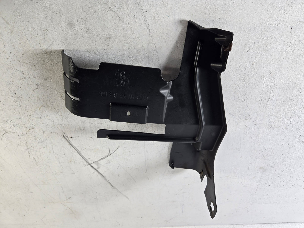 2003 2011 Lincoln Town Car Left Radiator Support Air Deflector OEM 3W1Z8311BA