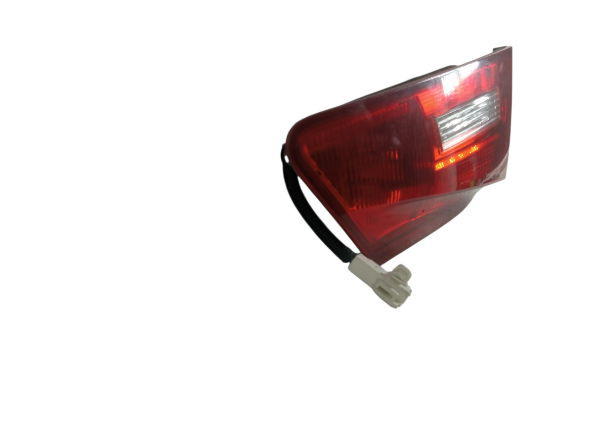 2007-2008 Lexus IS250 Left Lid Mounted Tail Lamp Light 81591-53061 OEM 14021