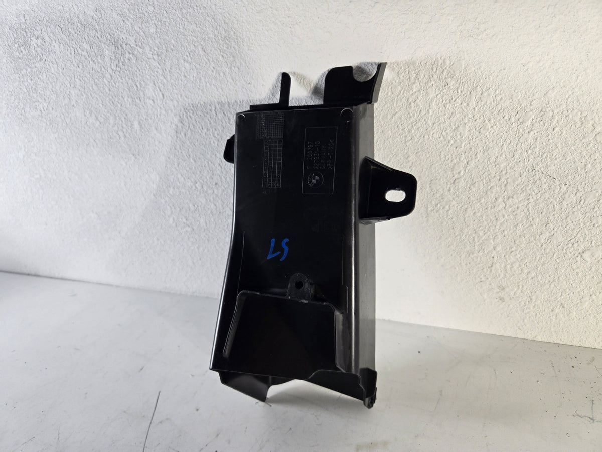 2010 2017 BMW 528i 535d 550i Left Driver Side Radiator Air Duct Vent Channel OEM