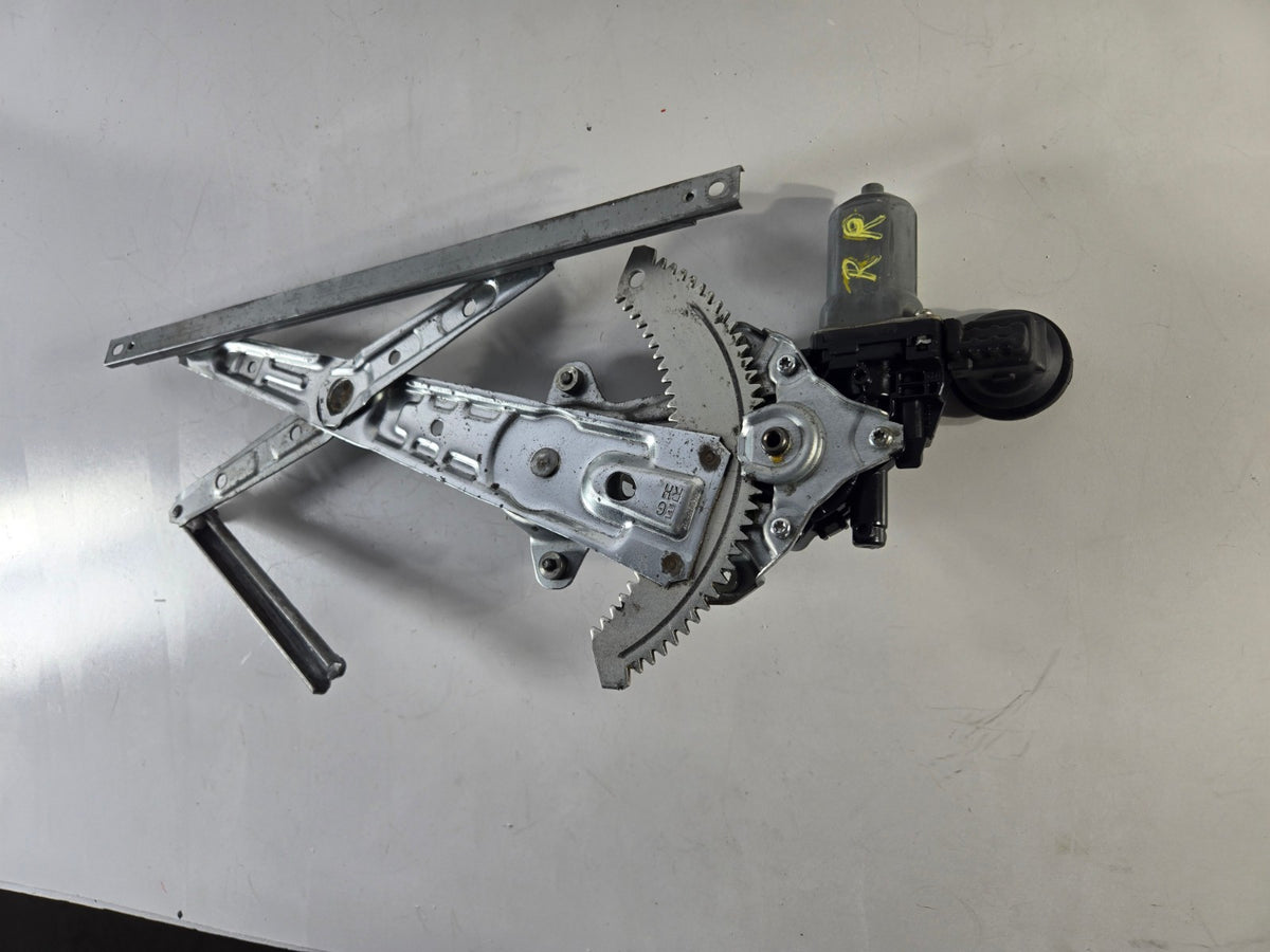 2014 2024 Infiniti Q Q50 Right Passenger Rear Door Window Regulator Motor OEM
