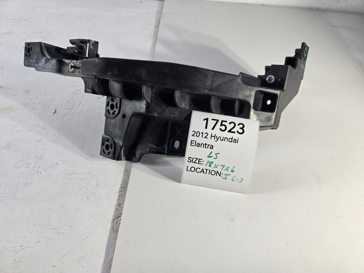 2011 2013 Hyundai Elantra Sedan Radiator Core Support Left Side Bracket OEM