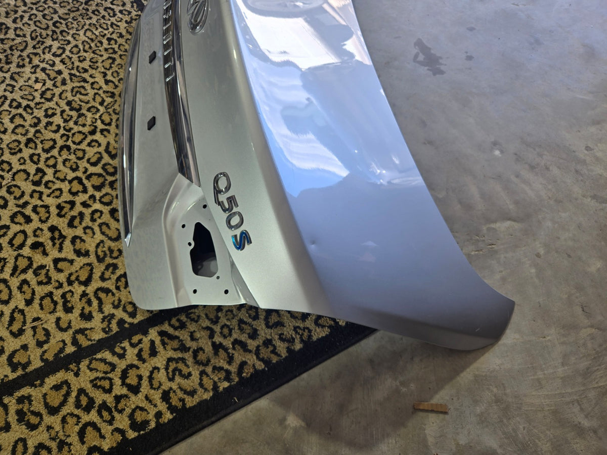 2014 2017 Infiniti Q50s Hybrid AWD Rear Back Trunk Deck Lid Shell Panel OEM x