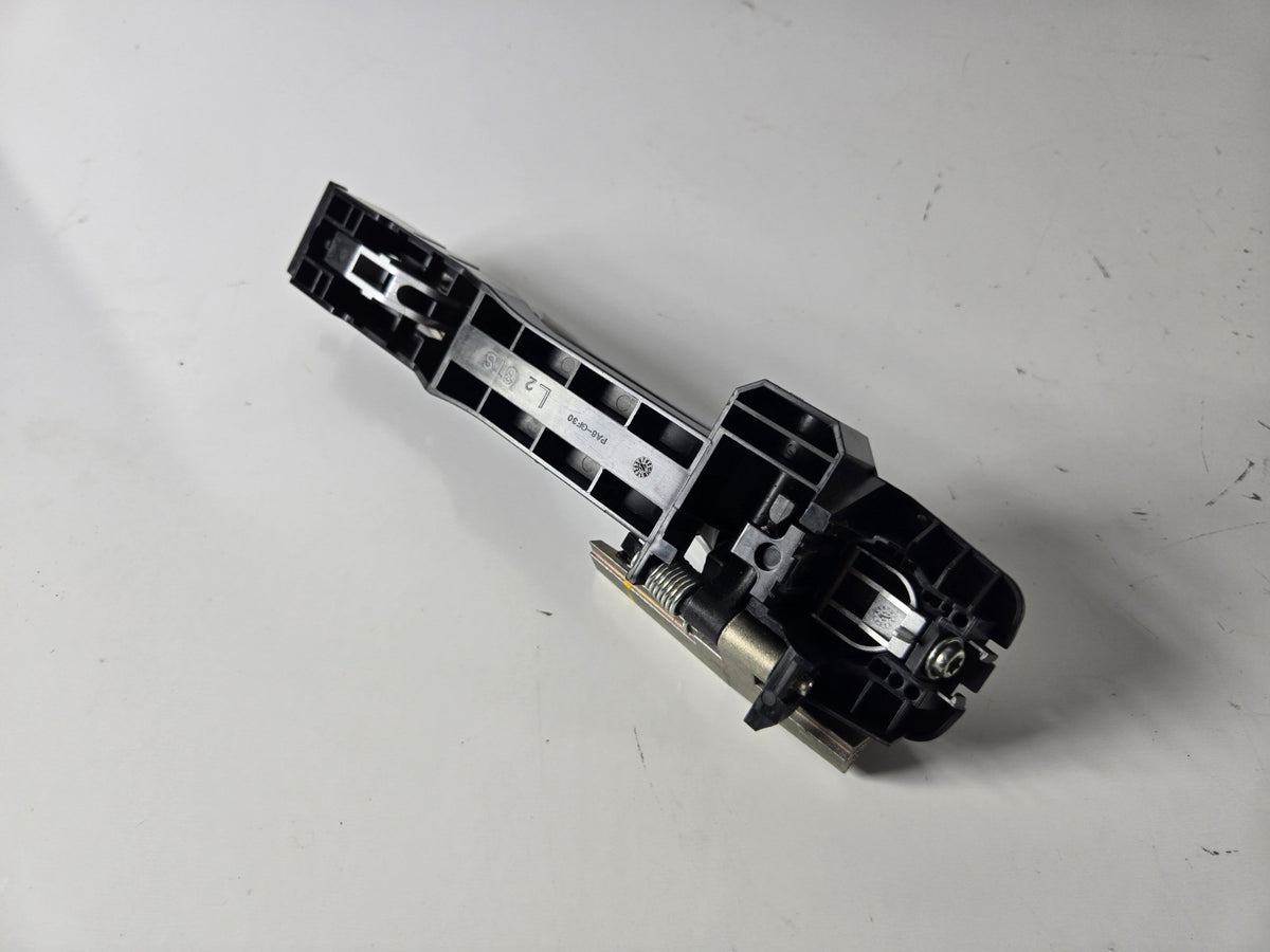 2014 2016 Infiniti Q50 Left Driver Rear Door Handle Opener Exterior OEM