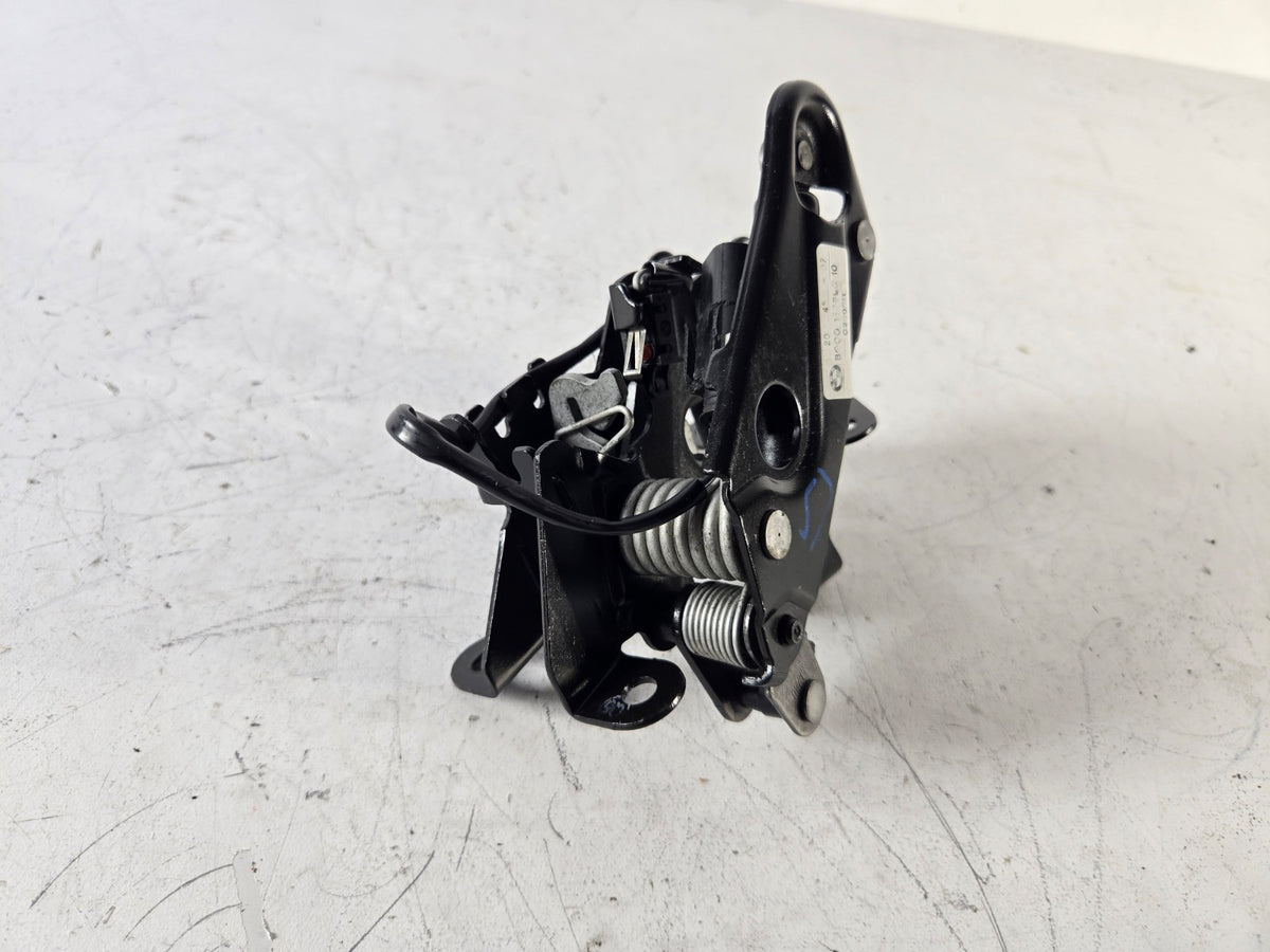2010 2017 BMW 550i GT xDrive Left Driver Side Hood Bonnet Lock Latch Actuator OE