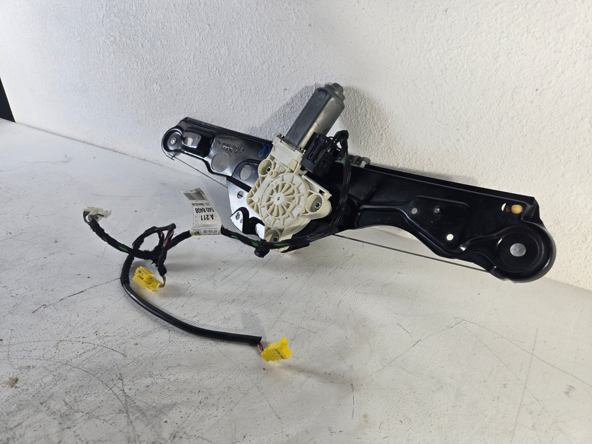 2003 2009 Mercedes Benz E500 Right Rear Door Window Regulator Motor Wire Harness