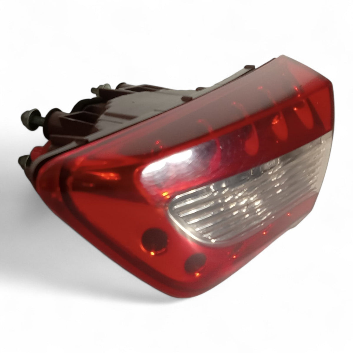 2009-2014 Infiniti FX37 QX50 QX70 Right Rear 10217 Inner Tail Lamp 26540-1CA0B