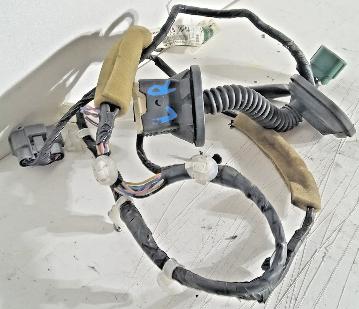 2011-2012 Infiniti G25 Left Rear Door Wire Wiring Harness Driver OEM 10707