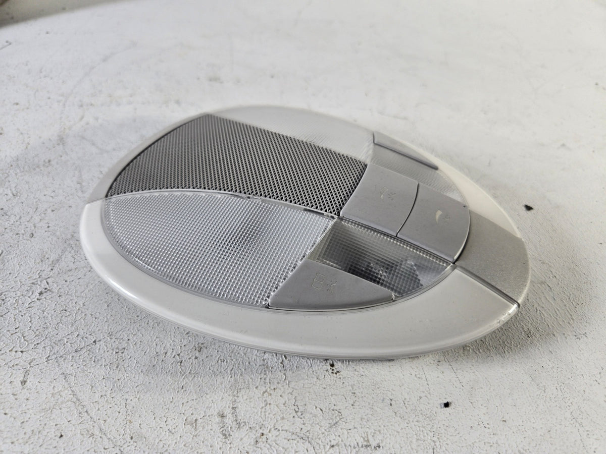 2003 2006 Mercedes Benz E320 E350 E500 Rear Roof Dome Reading Light Lamp OEM