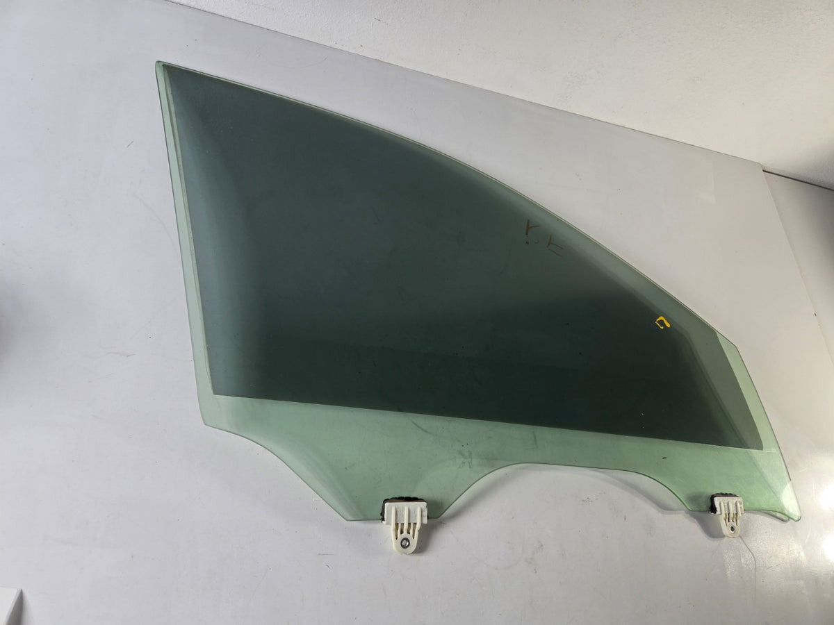 2014 2018 Infiniti Q Q50 Right Passenger Front Door Window Glass OEM 803004GA0A