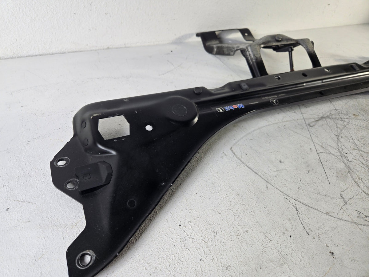 2003 2009 Mercedes Benz E500 Radiator Support Upper Tie Bar Hood Lock Bracket OE