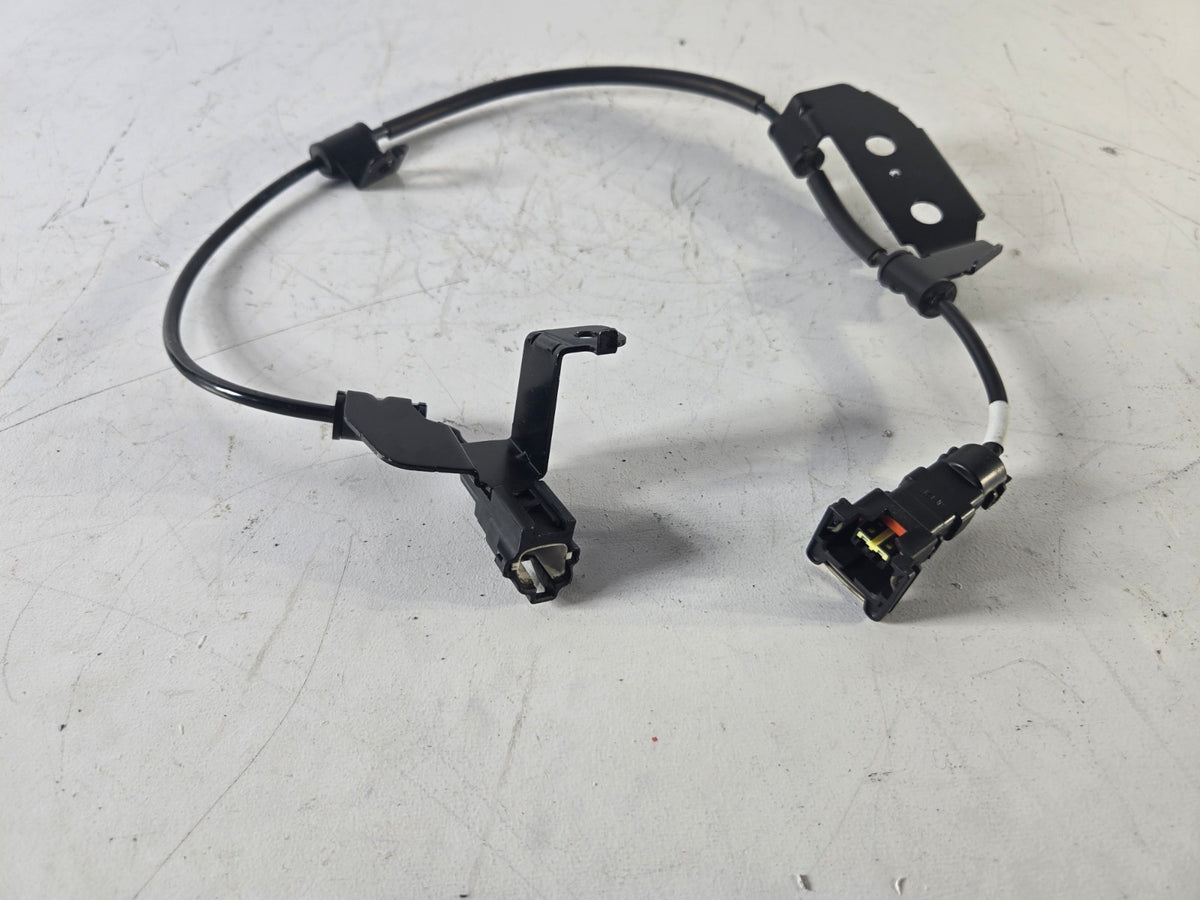 2015 2021 Kia Sedona Left Driver Side Rear Wheel Speed ABS Sensor OEM