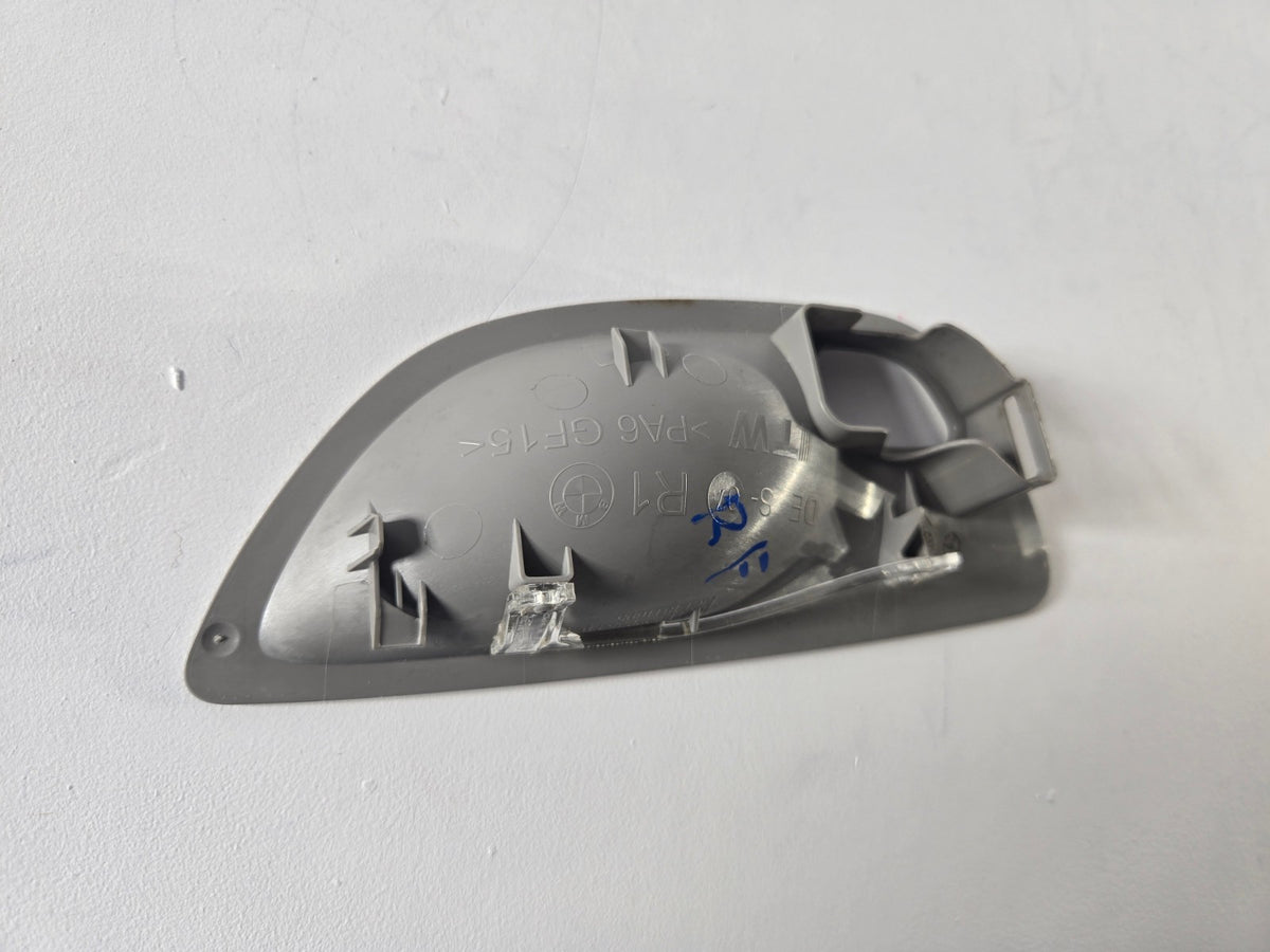 2010 2016 BMW 528i 535d 550i Right Passenger Front Door Inner Handle Bezel Trim