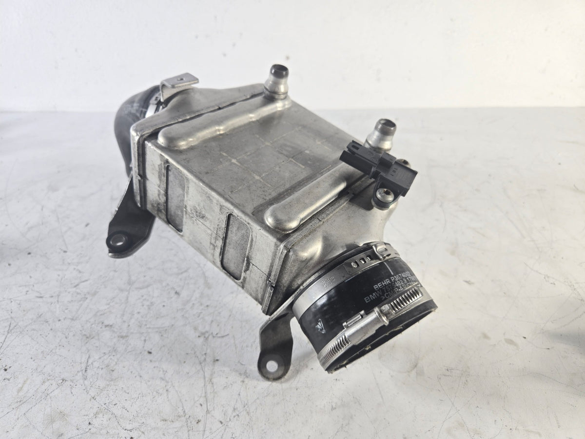 2010 2017 BMW 5 Series 550i Left Driver Charge Air Cooler Inter Cooler OEM