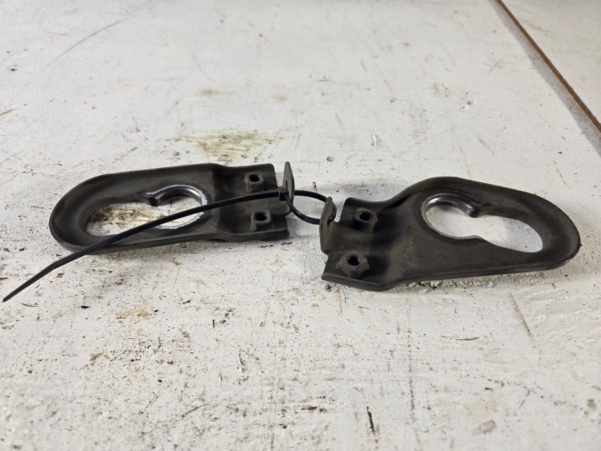 2011 2015 Hyundai Elantra Left Right Radiator Core Upper Mount Mounting Bracket