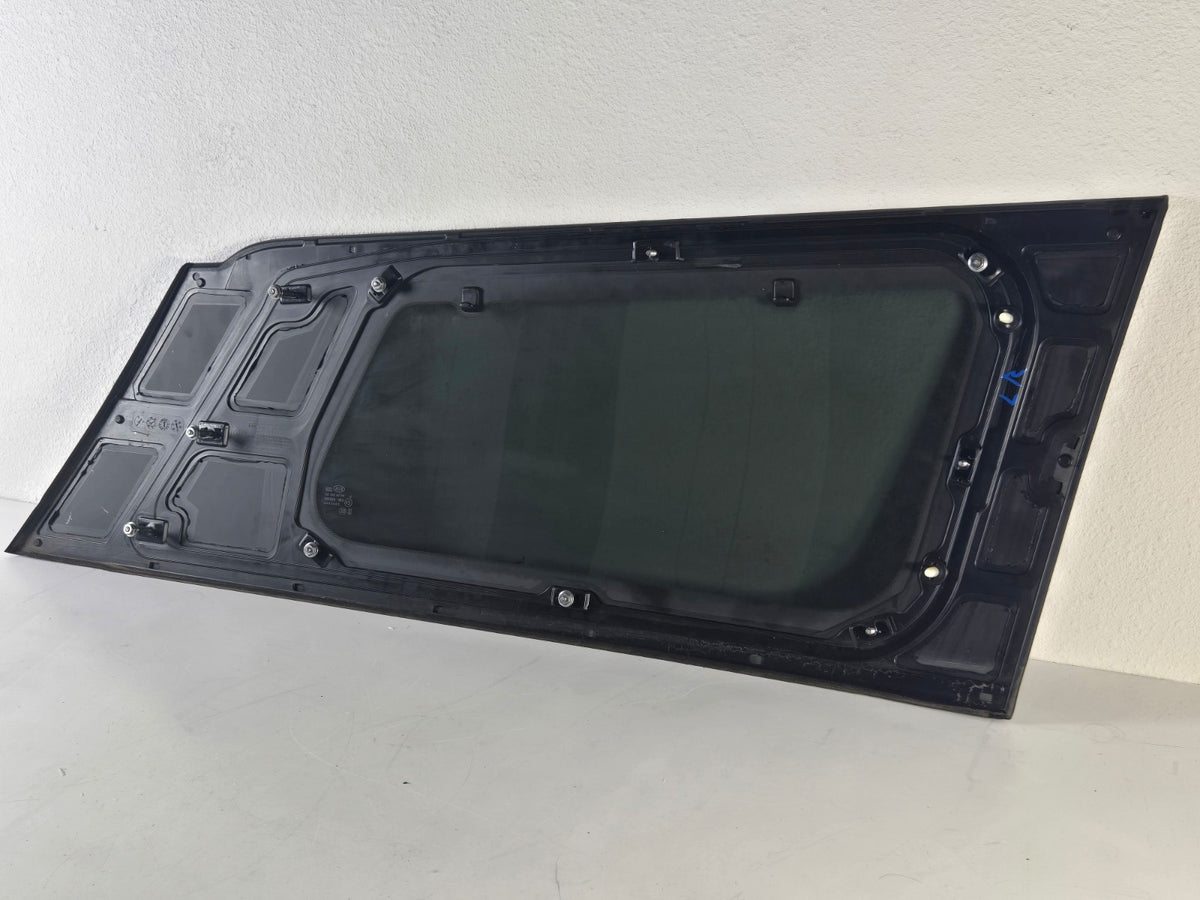 2015 2021 Kia Sedona Left Driver Side Rear Quarter Panel Glass OEM 87810A9520