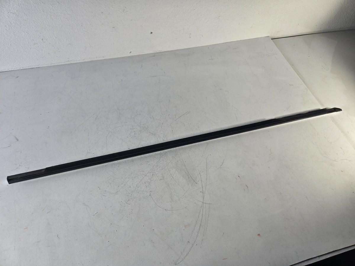 2010 2016 BMW 528i Left Driver Front Door Outer Molding Trim OEM Aluminum